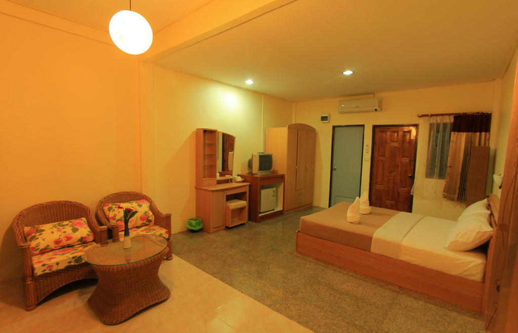 Star Light Beach Resort And Restaurant ชุมพร ห้อง รูปภาพ