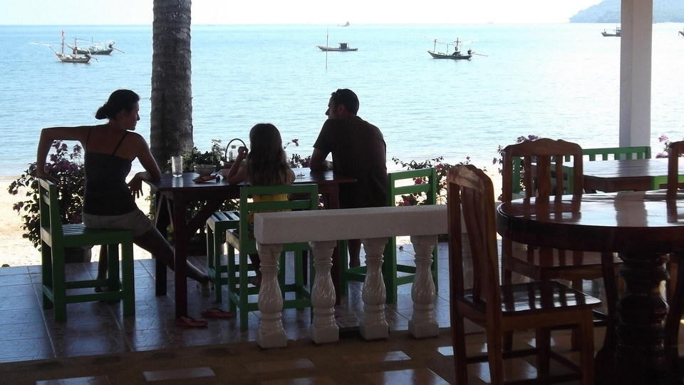 Star Light Beach Resort And Restaurant ชุมพร ภายนอก รูปภาพ