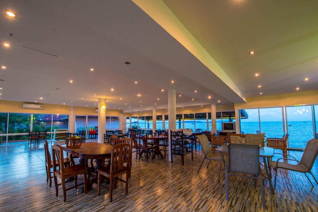 Star Light Beach Resort And Restaurant ชุมพร ภายนอก รูปภาพ